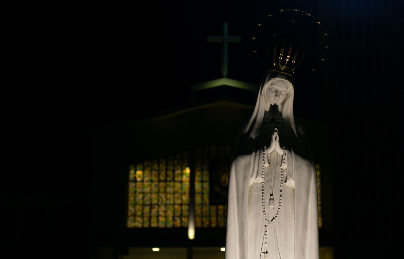 Шұлық киген ханымның бейнесін қараңыз