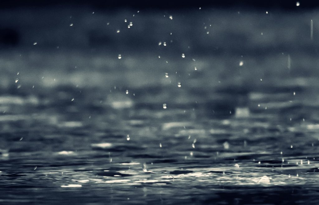 เจนนิเฟอร์ – โลกจะถูกน้ำท่วมด้วยน้ำ