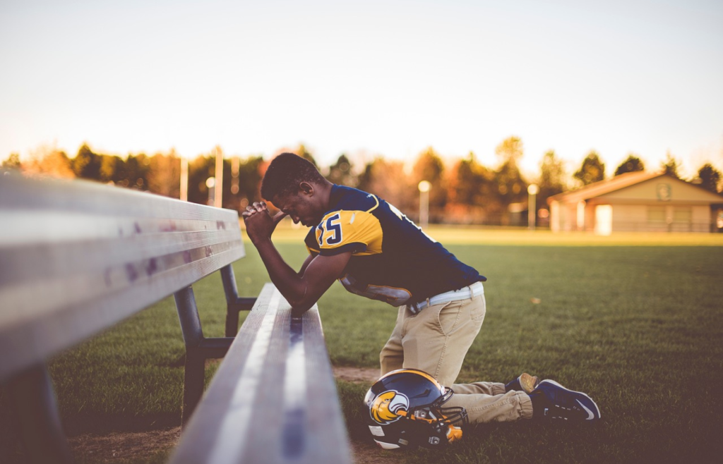 Luz – This Lent You Should Be People Devoted To Praying…